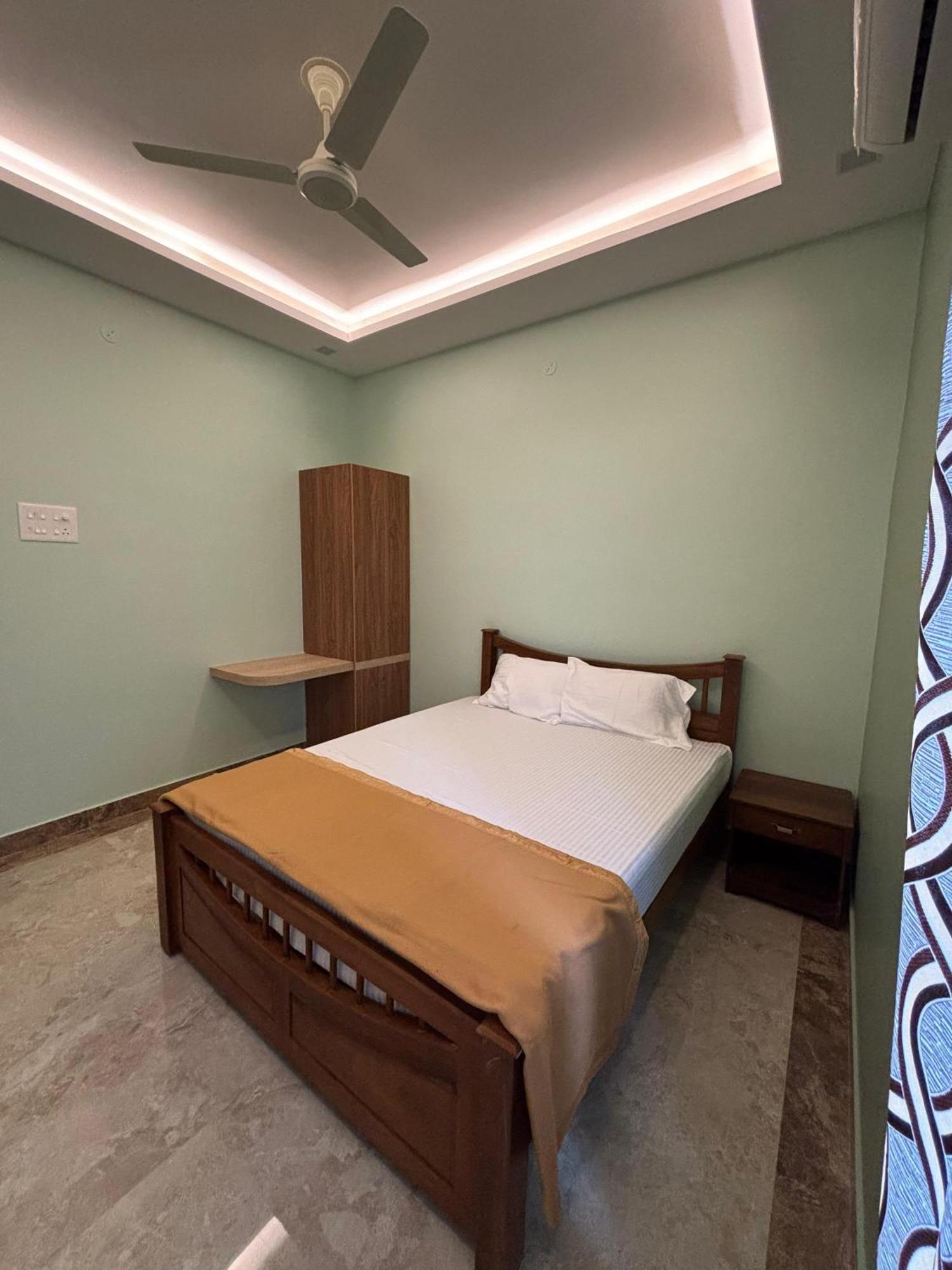Srirangam Nandavanam Service Apartments Tiruchirappalli Eksteriør billede