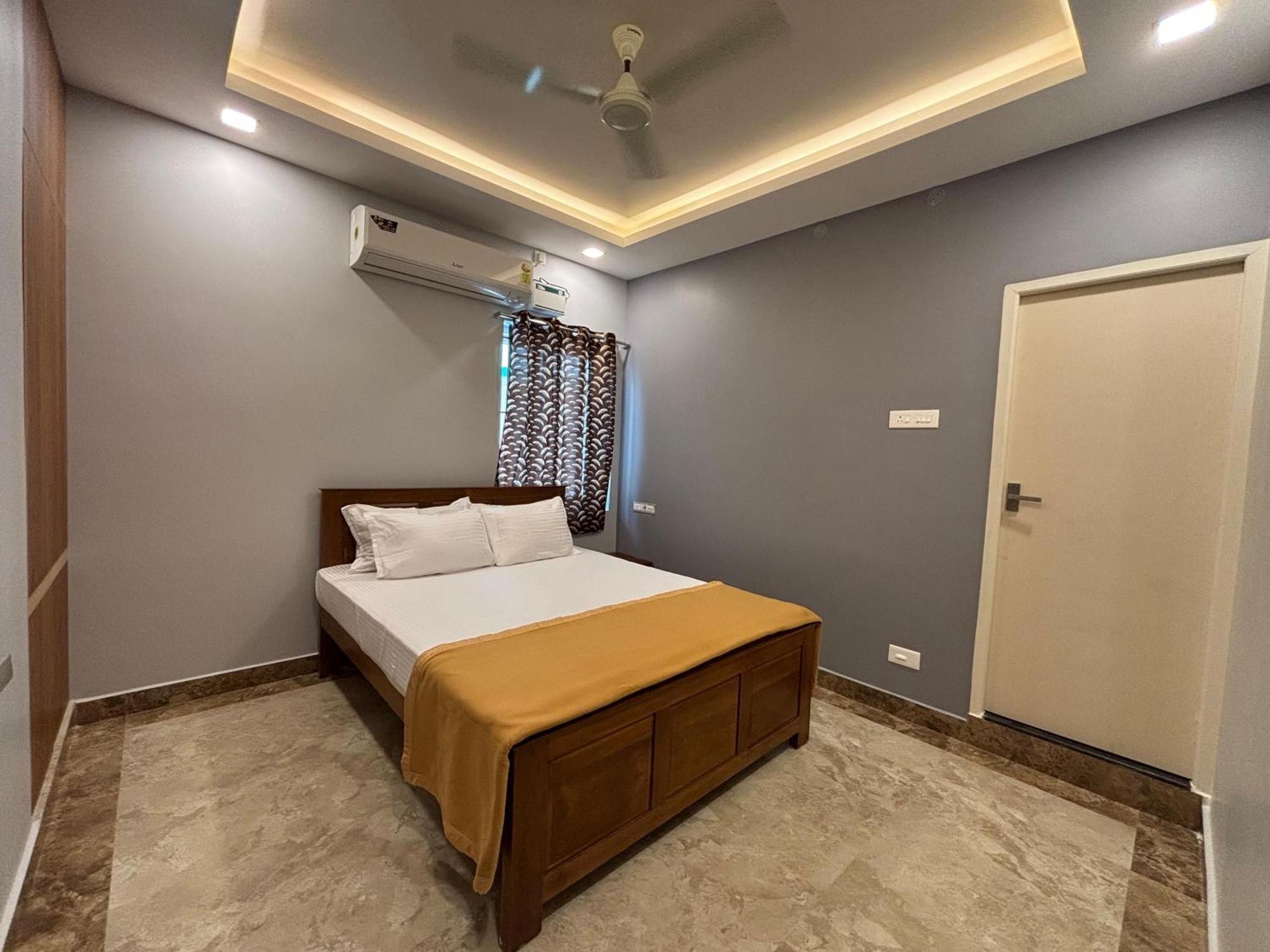 Srirangam Nandavanam Service Apartments Tiruchirappalli Eksteriør billede