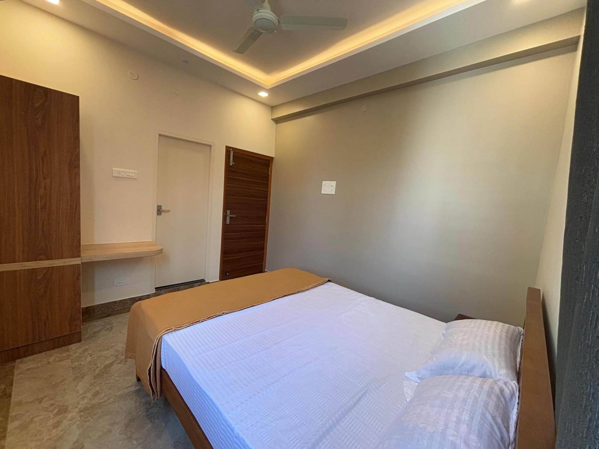 Srirangam Nandavanam Service Apartments Tiruchirappalli Eksteriør billede