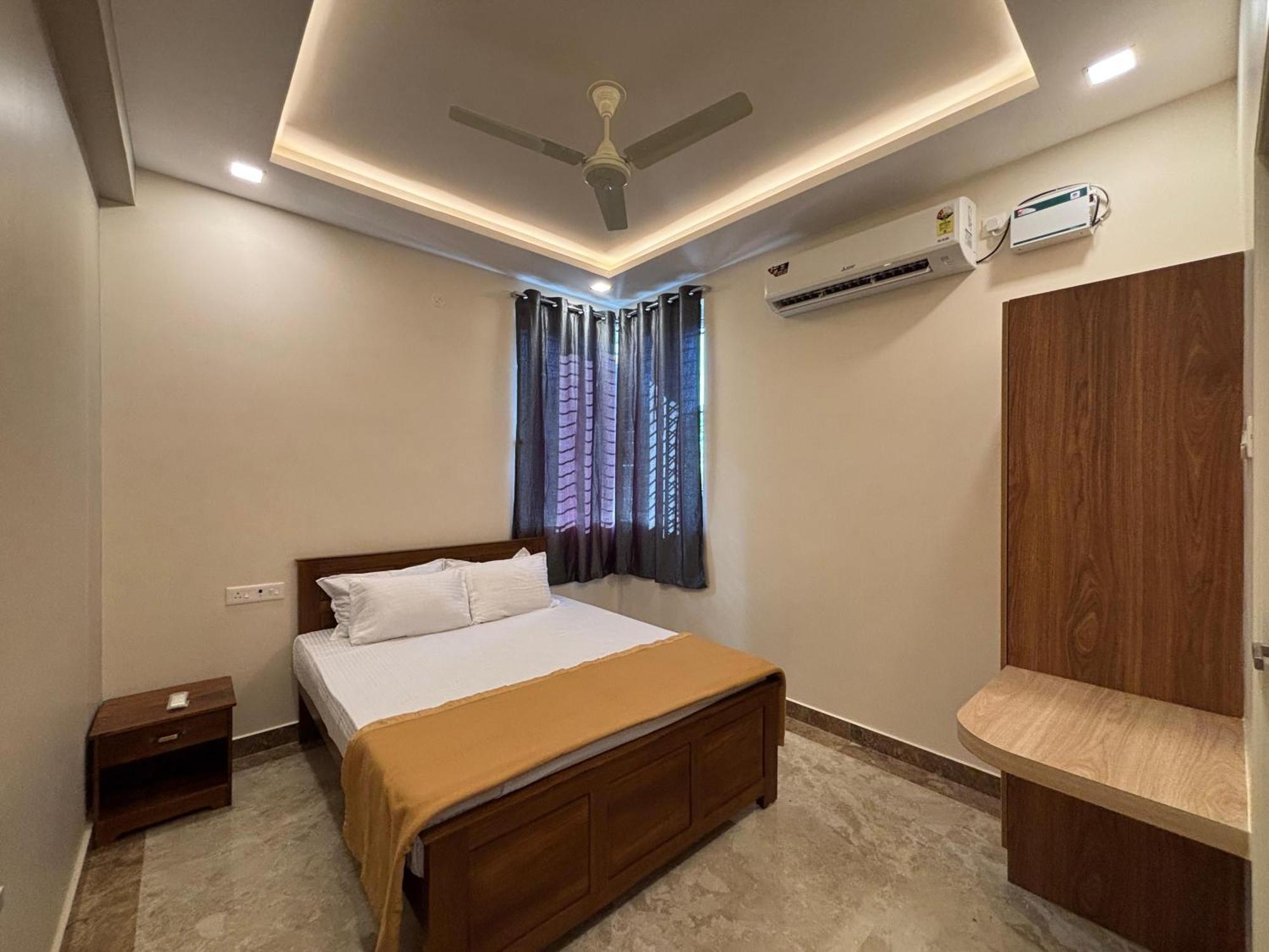Srirangam Nandavanam Service Apartments Tiruchirappalli Eksteriør billede