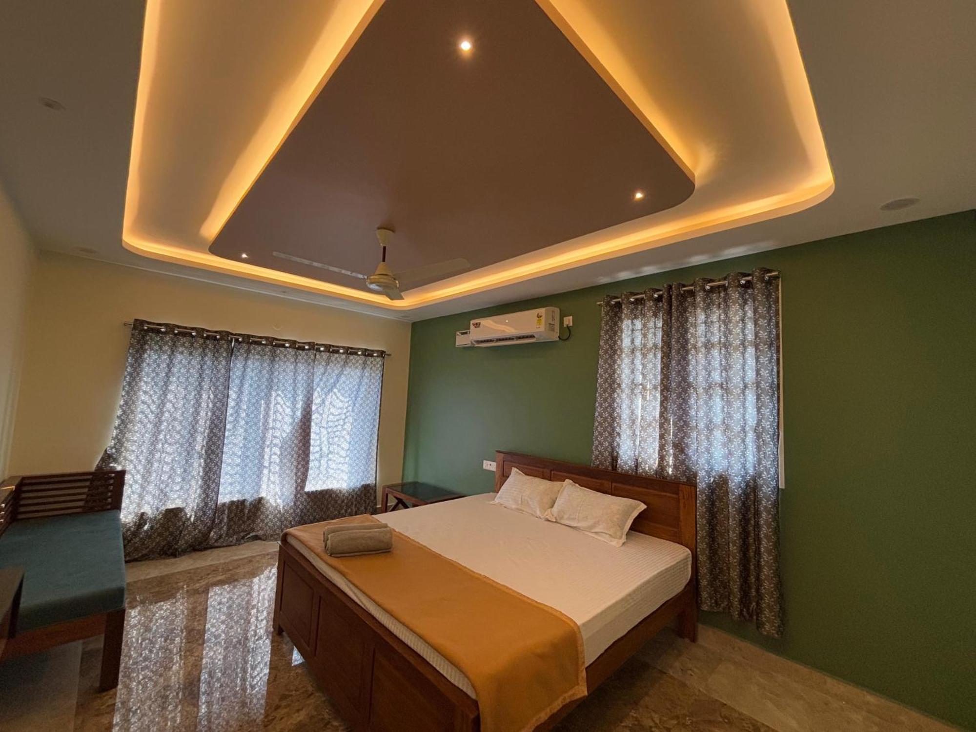 Srirangam Nandavanam Service Apartments Tiruchirappalli Eksteriør billede